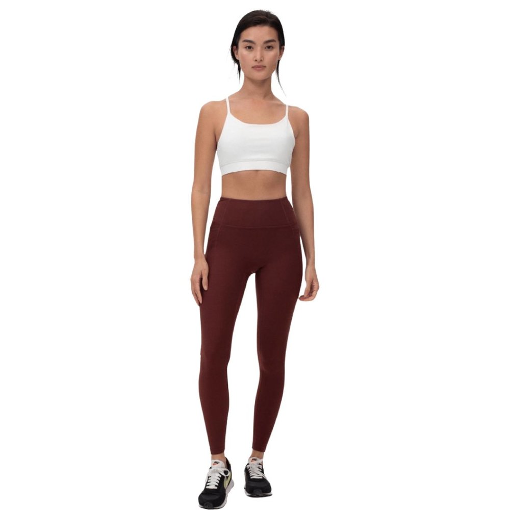 Unbeatable Fit and Comfort with Phoenix Yoga Pants